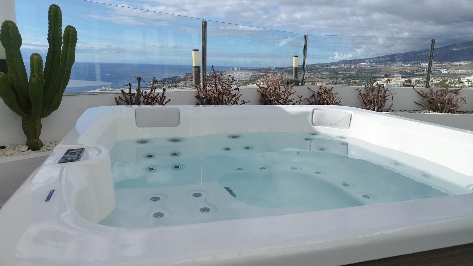 Sunset White Villa - Ocean View, Jakuzzi, Heated Pool, Air-Conditioning, Grill Πλάγια ντε λας Αμέρικας Εξωτερικό φωτογραφία